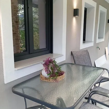 Apartamento Rosso Kókkinon Nerón