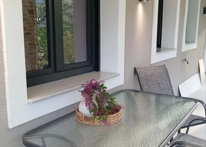 Apartament Rosso Kókkinon Nerón